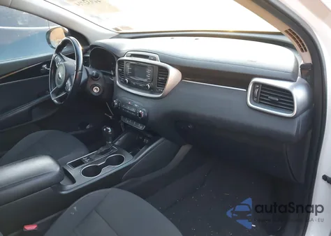 2016 Kia Sorento 2.4L Lx z USA, uszkodzony, nr VIN 5XYPGDA37GG150184